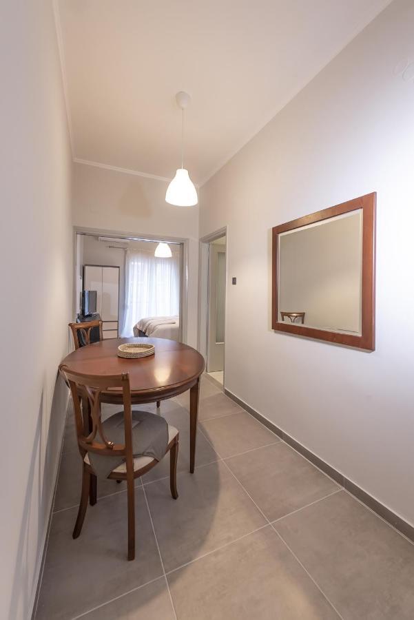 Apartment 2-bdr B3 *
